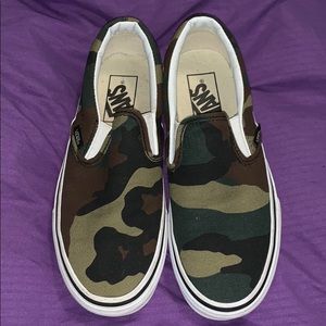 CAMO Vans
